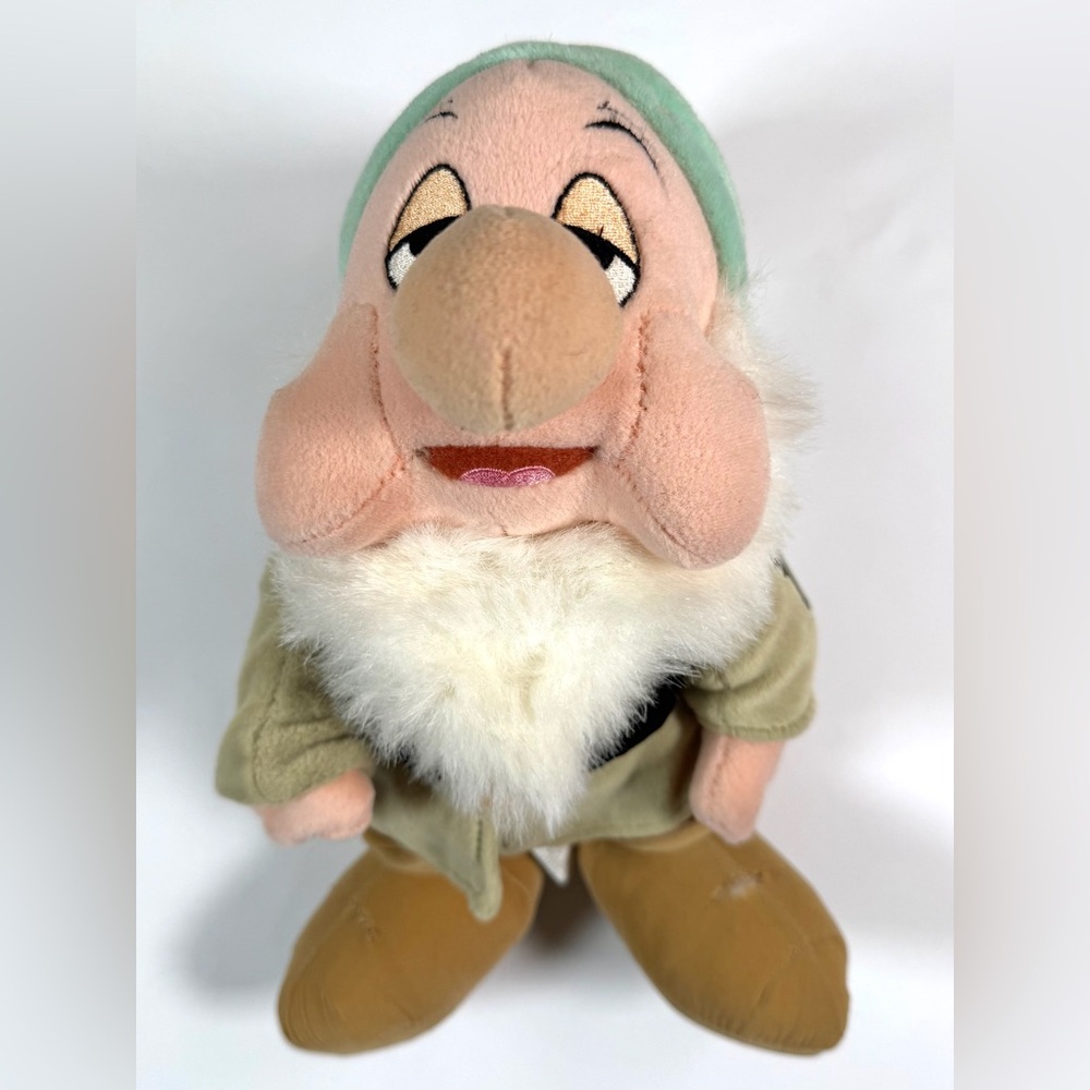 THE DISNEY STORE VINTAGE Late 90s Snow White and the Seven Dwarves Sleepy‎ Plush